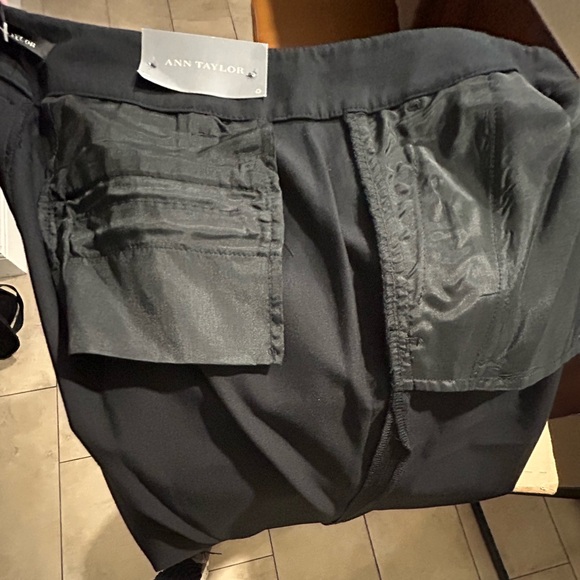 Ann Taylor Signature Fit Trousers Slacks pants sz.6 - Picture 14 of 15
